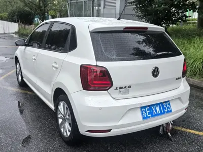 Volkswagen Polo 2015, 120000 км, за 21800 CNY - фото 9