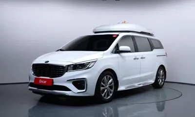 Kia Canival · 2019 год