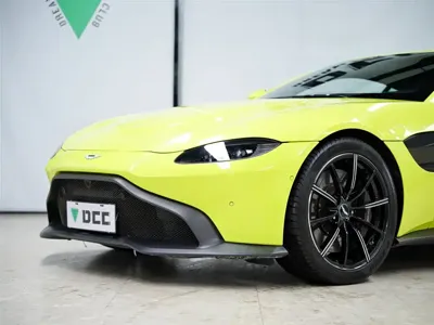 Aston Martin V8 Vantage 2018, 35200 км, за 838000 CNY - фото 17