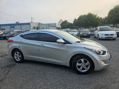 Hyundai Avante 2014, 69000 км, за 4990000 KRW