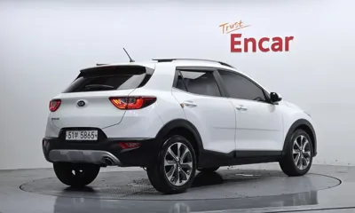 Kia Stonic 2018, 102912 км, за 10000000 KRW - фото 2