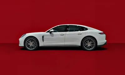 Porsche Panamera · 2023 год