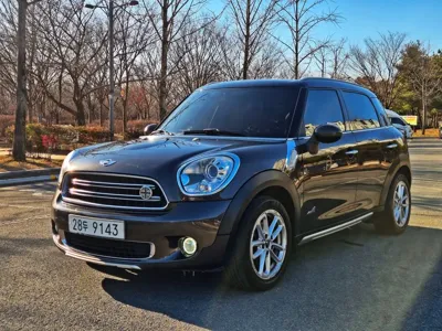 MINI Countryman · 2015 год