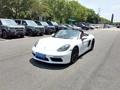 Porsche 718 · 2016 год