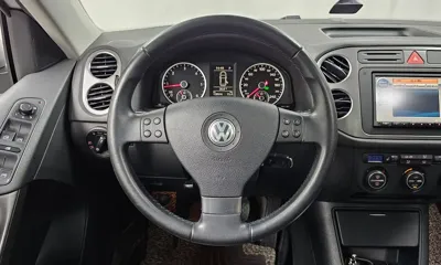 Volkswagen Tiguan 2010, 128916 км, за 3700000 KRW - фото 13