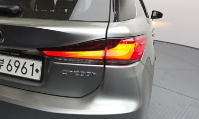 Lexus CT200h 2019, 64460 км, за 18900000 KRW - фото 23