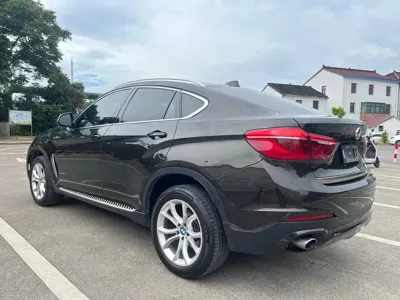 BMW X6 2018, 100000 км, за 139800 CNY