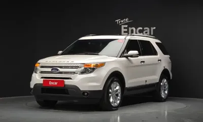 Ford Explorer · 2015 год