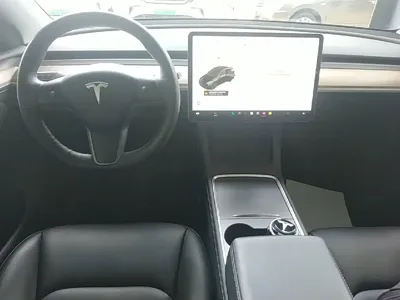Tesla Model Y 2021, 79200 км, за 137700 CNY - фото 13