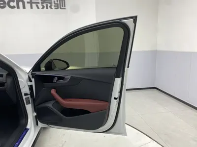 Audi A4L 2025, 6000 км, за 179000 CNY - фото 26