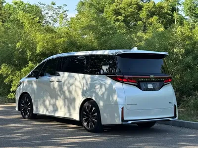 Toyota Vellfire 2023, 54000 км, за 739800 CNY - фото 17