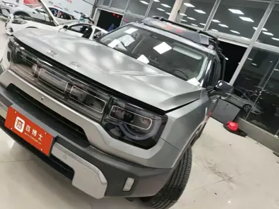 Beijing Off-Road BJ30 · 2025 год