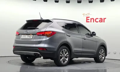 Hyundai Santafe 2013, 167512 км, за 7300000 KRW