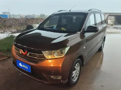 Wuling Hongguang S3 · 2019 год