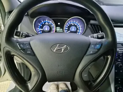 Hyundai Sonata 2010, 123000 км, за 2900000 KRW - фото 19