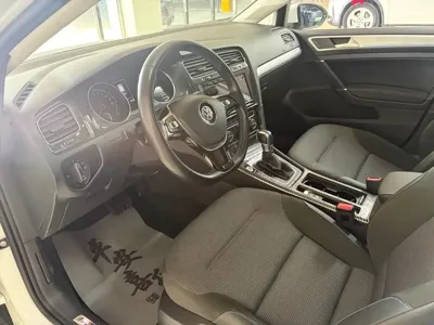 Volkswagen Golf EV 2020, 50000 км, за 55800 CNY - фото 7