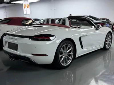 Porsche 718 2016, 60000 км, за 178900 CNY - фото 9
