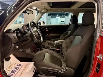 MINI MINI 2018, 34000 км, за 78800 CNY - фото 6