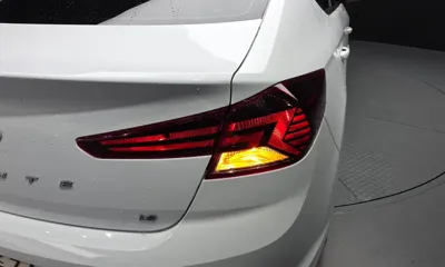 Hyundai Avante 2019, 37873 км, за 12700000 KRW - фото 23