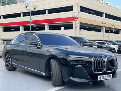 BMW 7-Series 2025, 5000 км, за 153000000 KRW