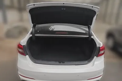 Hyundai Sonata 2015, 138200 км, за 52133.63 CNY - фото 16