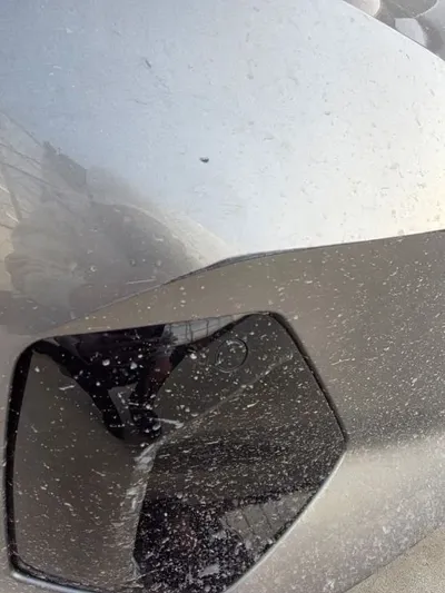 BMW i5 2026, 4600 км, за 74820000 KRW
