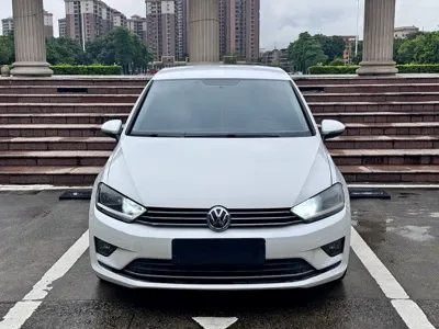 Volkswagen Golf Sportsvan 2018, 100000 км, за 36800 CNY