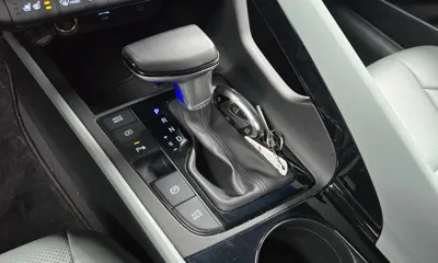 Hyundai Avante 2024, 31423 км, за 23000000 KRW - фото 9