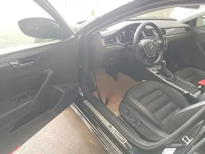Volkswagen Passat 2019, 91199 км, за 66600 CNY - фото 16