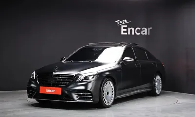 Mercedes-Benz S-Class · 2015 год