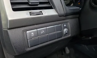 KG_Mobility_Ssangyong Rexton 2018, 177669 км, за 10700000 KRW - фото 13
