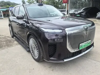 Voyah 岚图泰山 2026, 5000 км, за 328800 CNY