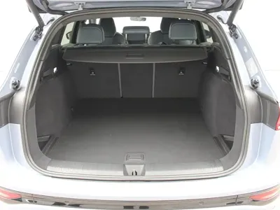 Audi 奥迪Q6L e-tron 2025, 5600 км, за 256000 CNY - фото 21