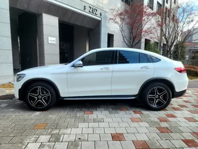 Mercedes-Benz GLC-Class 2023, 23000 км, за 58500000 KRW