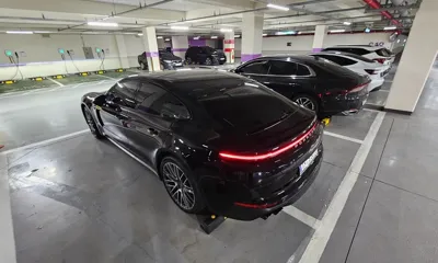 Porsche Panamera 2025, 6792 км, за 175710000 KRW