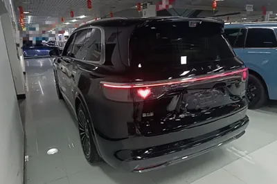 Hima AITO M8 2025, 11500 км, за 399856.55 CNY