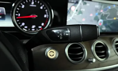Mercedes-Benz E-Class 2017, 107924 км, за 21800000 KRW - фото 9
