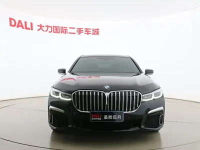 BMW 7 Series 2019, 152000 км, за 276000 CNY