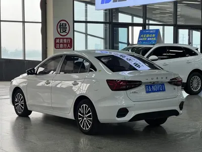 Roewe i5 2022, 39000 км, за 36800 CNY