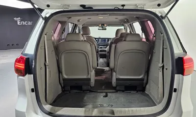 Kia Canival 2018, 196717 км, за 7500000 KRW - фото 20