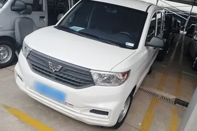 Wuling Hongguang V · 2022 год