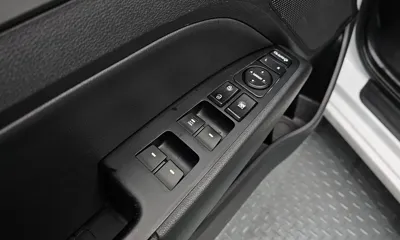 Hyundai Avante 2018, 94385 км, за 10900000 KRW - фото 12