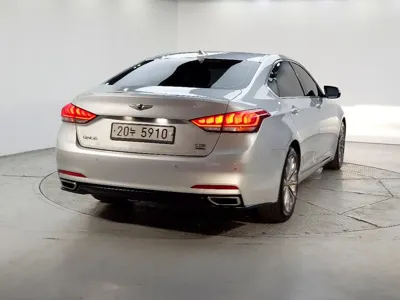 Hyundai Genesis 2015, 206047 км, за 5190000 KRW
