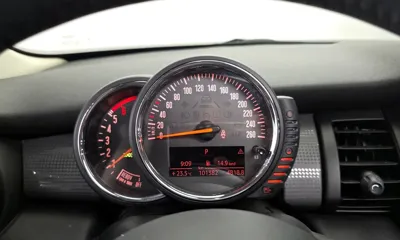 MINI Cooper 2018, 101382 км, за 6900000 KRW - фото 8