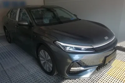 Geely Galaxy Galaxy A7 2025, 100 км, за 109841.59 CNY - фото 3