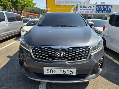Kia Sorento · 2018 год