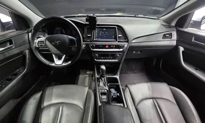 Hyundai Sonata 2019, 63642 км, за 15900000 KRW - фото 7