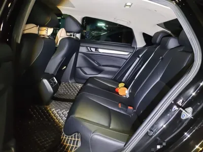 Honda Accord 2018, 73900 км, за 82282.49 CNY - фото 18