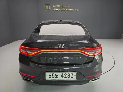 Hyundai Grandeur 2017, 130806 км, за 11900000 KRW