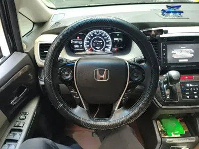 Honda Odyssey 2015, 144400 км, за 67600 CNY